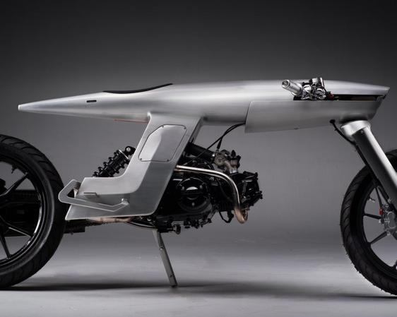 Мотоцикл The EVE Odyssey V2 получил оригинальный дизайн в виде пули