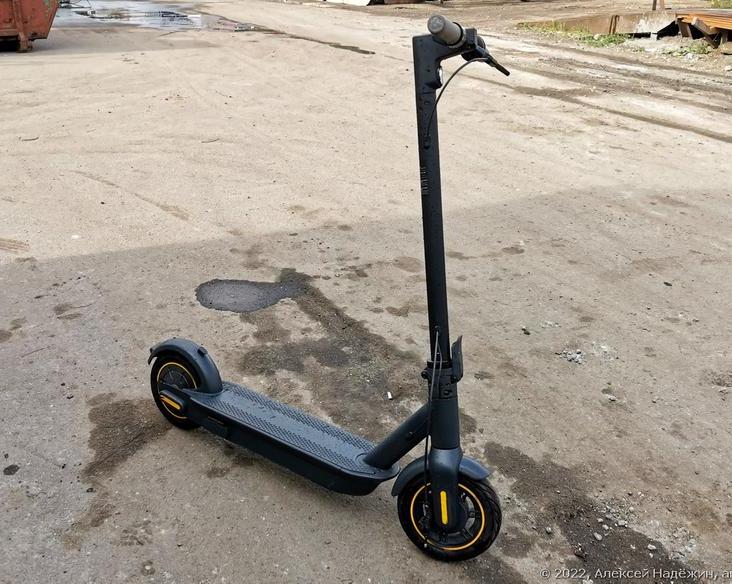 Мощные электросамокаты Ninebot Max G30 за полцены, а также разные аккумуляторы