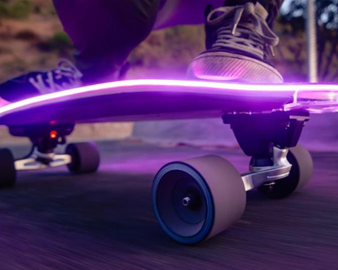 Backfire Boards скоро представит компактный электрический скейтборд NALU