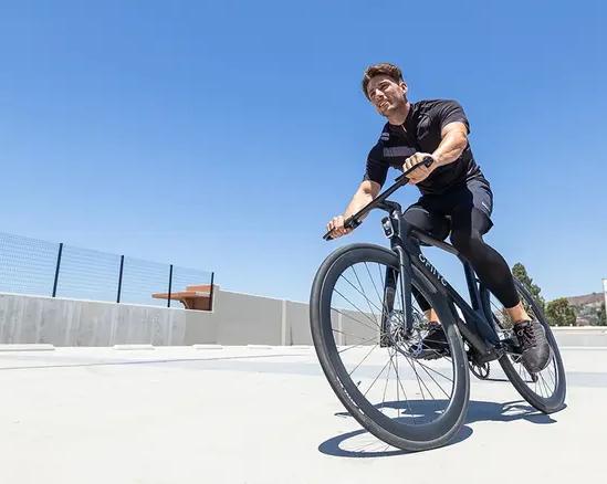 Карбоновая городская ракета: представлен электровелосипед Ofiito Urban Racer
